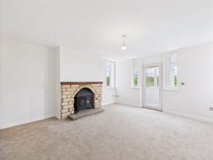 Lounge- click for photo gallery